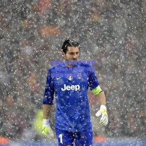 极速电竞中国_曼联新星梅努未来成疑，倾向海外租借，俱乐部拟非洲杯后定夺